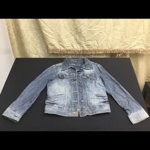 Denim girls jeans jacket.